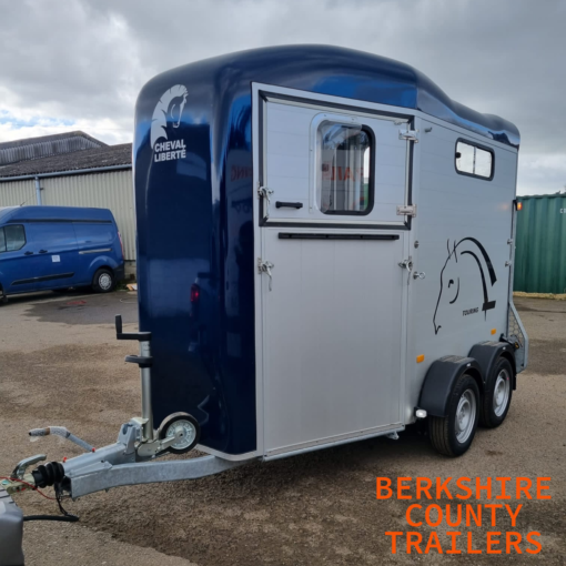 Cheval Touring Country Horse Trailer Hire (BCT15)