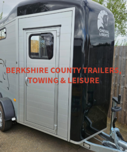 Used 2023 Cheval Touring with Tack Room 2600kg Black