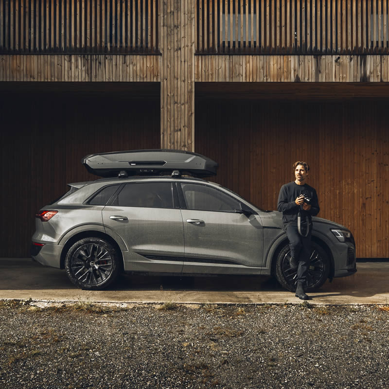 Thule Motion Roof Box from Berkshire County Trailers