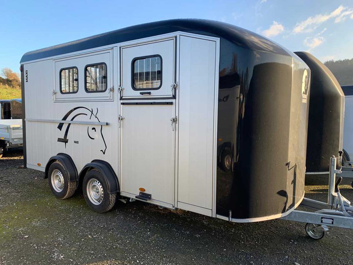 Cheval Liberte Maxi Living Horse Trailer - Berkshire County Trailers