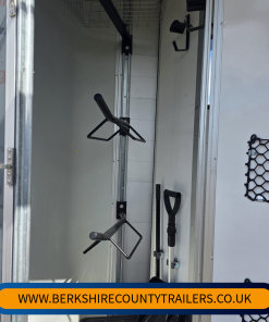 2024 Cheval Touring Country + Tack Room Trailer Grey (VKD2C700VRP010809) 3